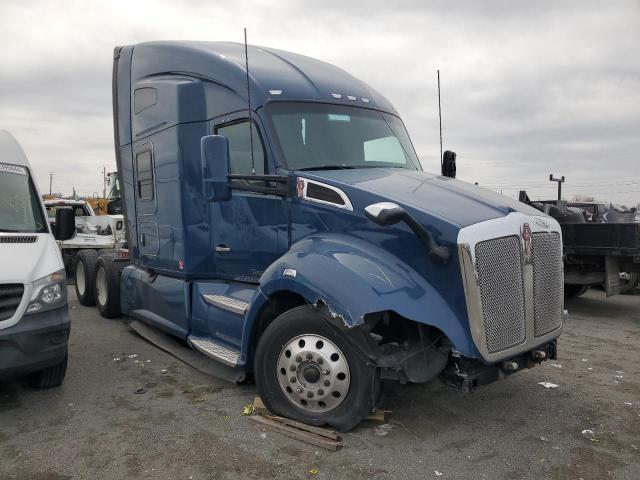  Salvage Kenworth Constructi