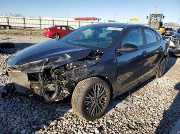  Salvage Kia Forte