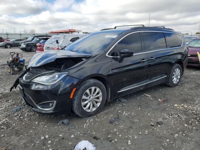  Salvage Chrysler Pacifica