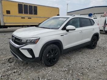  Salvage Volkswagen Taos