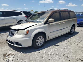  Salvage Chrysler Minivan