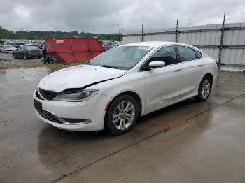  Salvage Chrysler 200