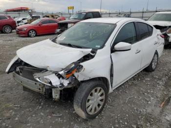  Salvage Nissan Versa