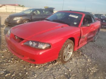  Salvage Ford Mustang