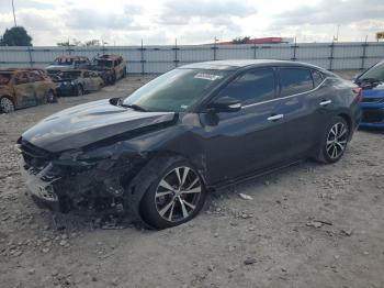  Salvage Nissan Maxima