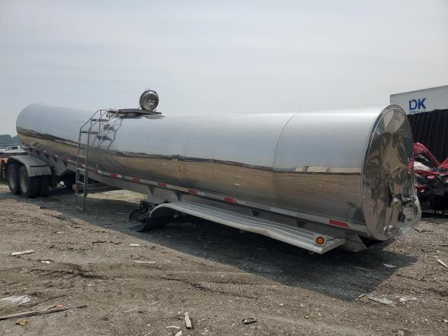  Salvage Walker Tanker