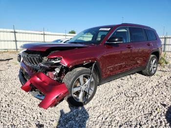  Salvage Jeep Grand Cherokee