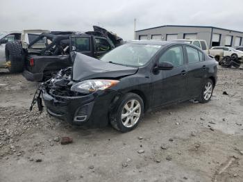  Salvage Mazda 3