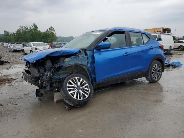  Salvage Nissan Kicks