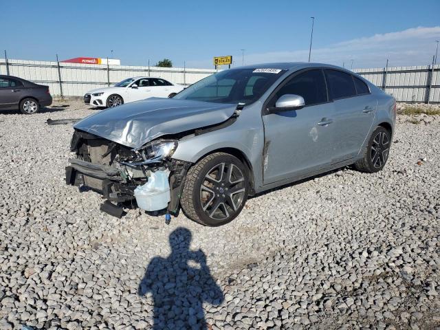  Salvage Volvo S60
