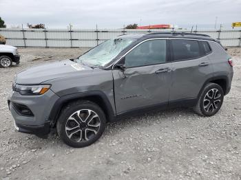  Salvage Jeep Compass