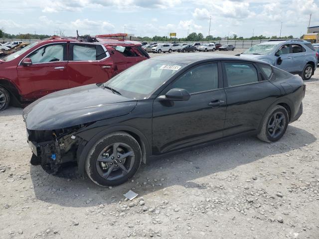  Salvage Kia K4 Lx