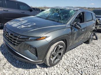  Salvage Hyundai TUCSON