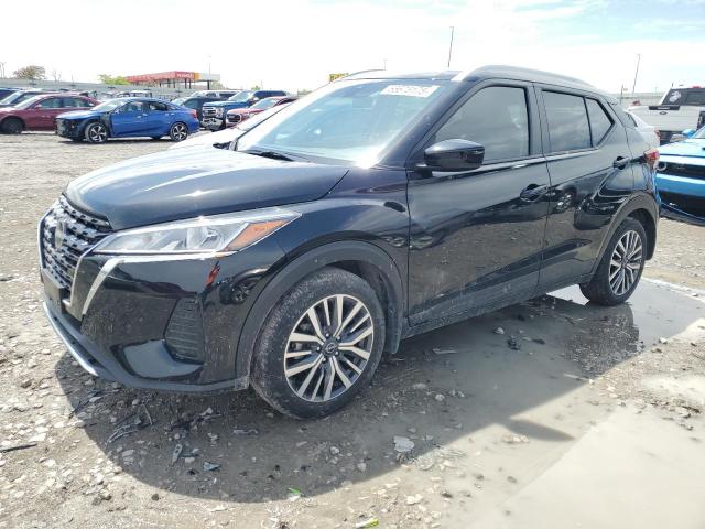  Salvage Nissan Kicks