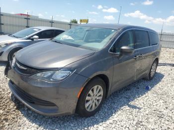  Salvage Chrysler Minivan