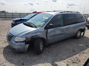  Salvage Chrysler Minivan
