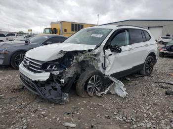  Salvage Volkswagen Tiguan