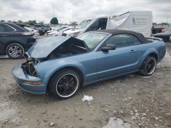  Salvage Ford Mustang