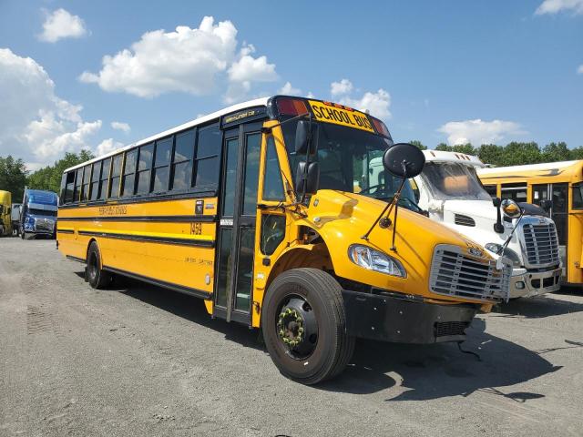  Salvage Freightliner Chassis B2