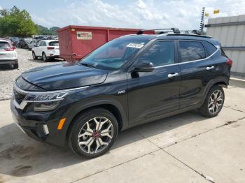  Salvage Kia Seltos