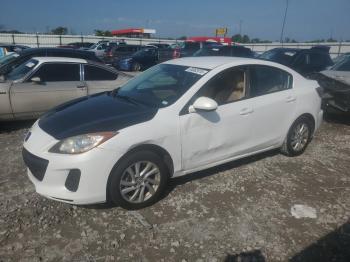  Salvage Mazda 3
