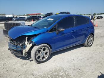  Salvage Ford Fiesta
