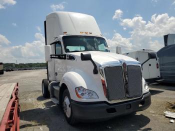  Salvage Kenworth T680