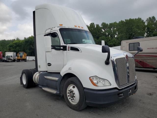  Salvage Kenworth T680