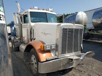  Salvage Peterbilt 379