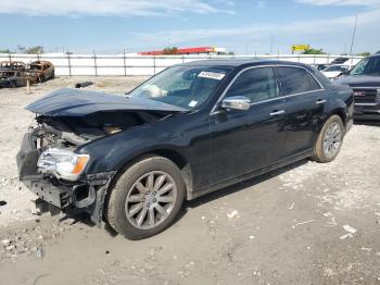  Salvage Chrysler 300