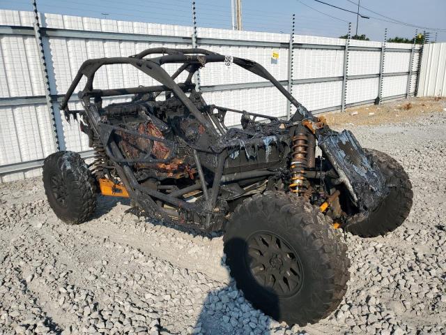  Salvage Can-Am Maverick X