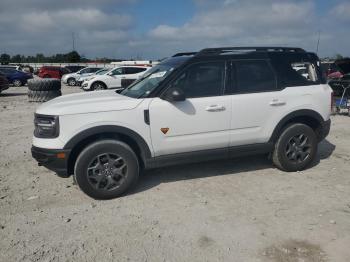  Salvage Ford Bronco