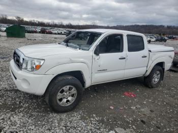  Salvage Toyota Tacoma