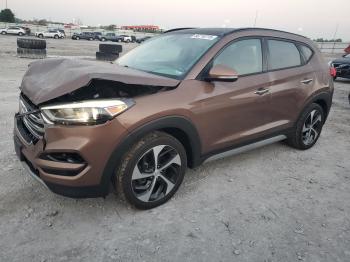  Salvage Hyundai TUCSON