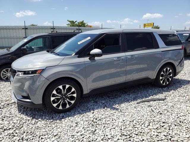  Salvage Kia Carnival