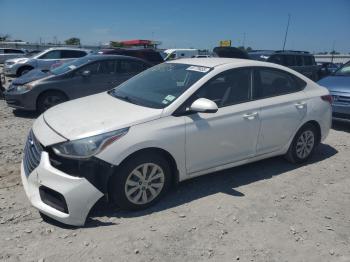  Salvage Hyundai ACCENT