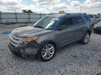  Salvage Ford Explorer