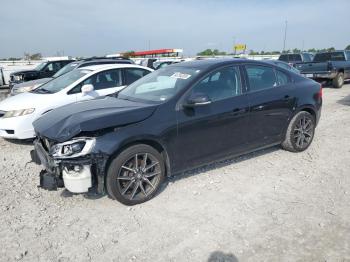  Salvage Volvo S60