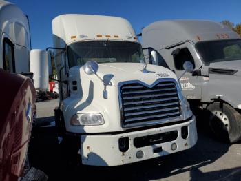  Salvage Mack 600 Cxu600