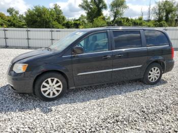  Salvage Chrysler Minivan