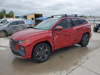 Salvage Hyundai TUCSON