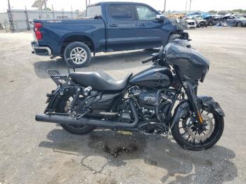  Salvage Harley-Davidson Flhxs