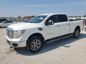  Salvage Nissan Titan
