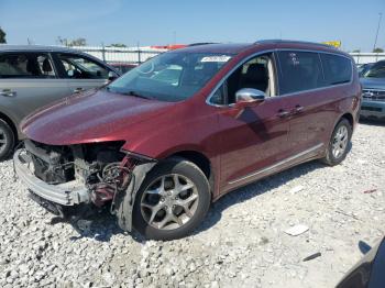  Salvage Chrysler Pacifica