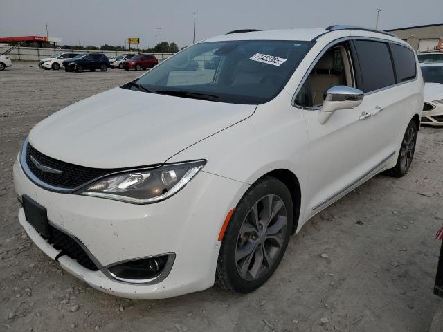  Salvage Chrysler Pacifica