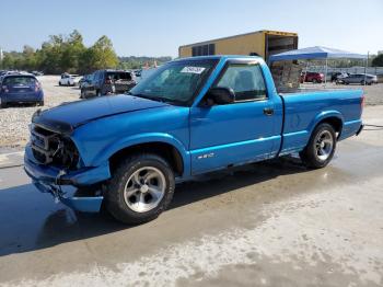  Salvage Chevrolet S-10