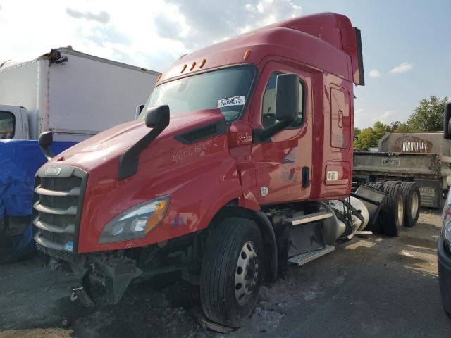  Salvage Freightliner Cascadia 1