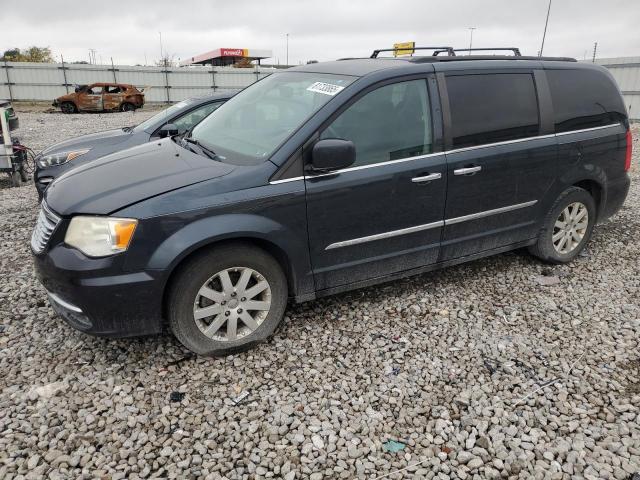  Salvage Chrysler Minivan