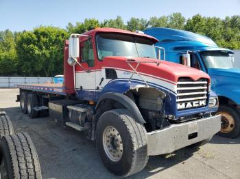  Salvage Mack Cv713