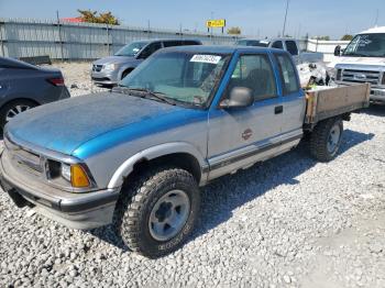  Salvage Chev S-10